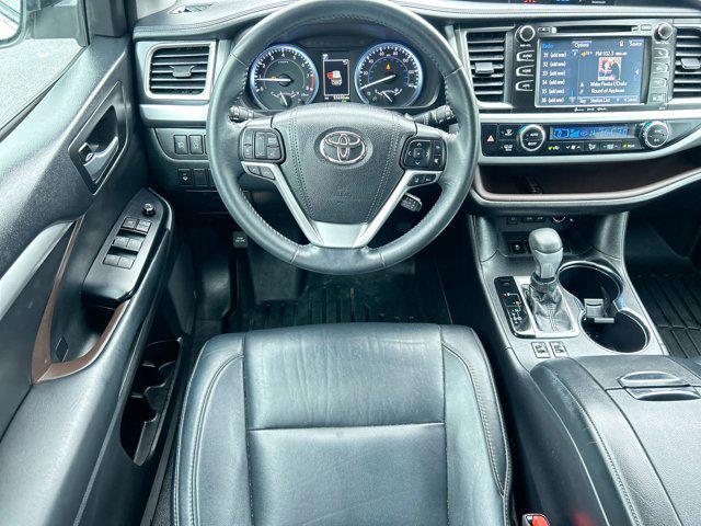 used 2018 Toyota Highlander car, priced at $29,988