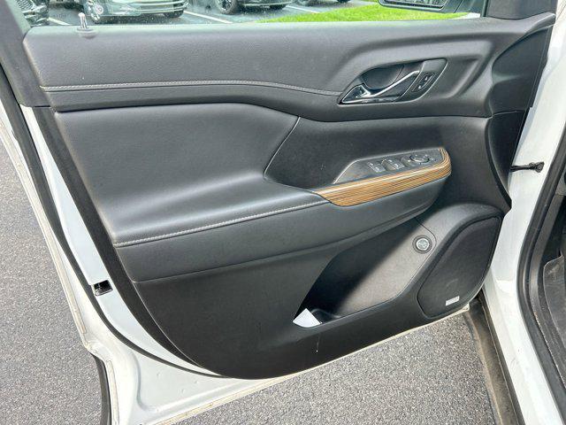 used 2023 GMC Acadia car, priced at $29,988