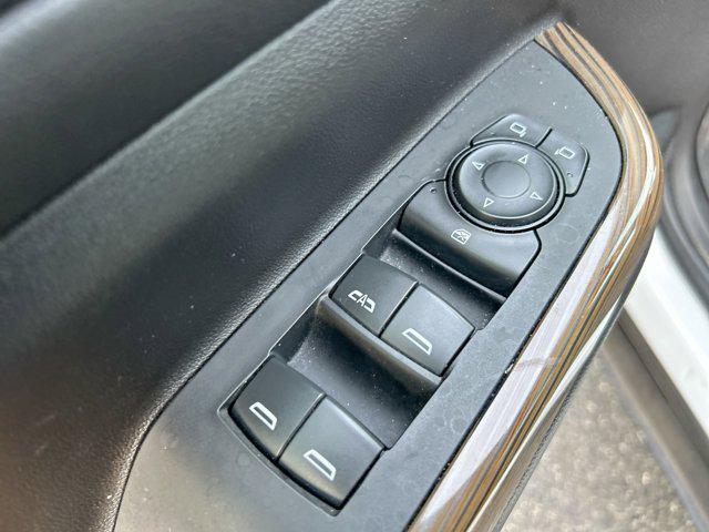 used 2023 GMC Acadia car, priced at $29,988