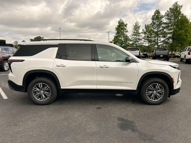 used 2025 Chevrolet Traverse car, priced at $49,988