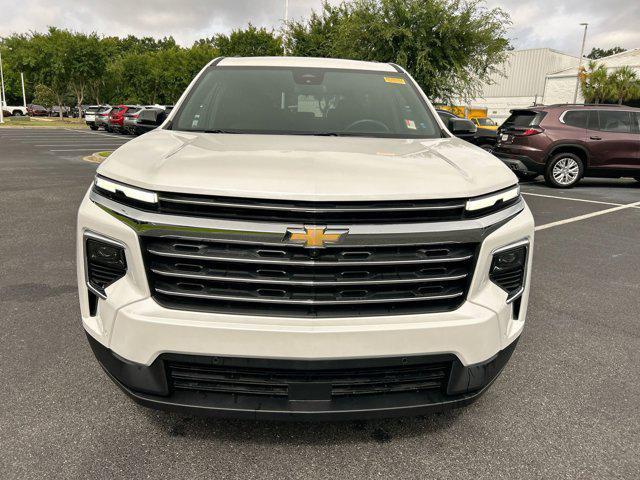 used 2025 Chevrolet Traverse car, priced at $49,988