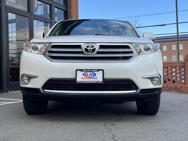 used 2013 Toyota Highlander car, priced at $14,995