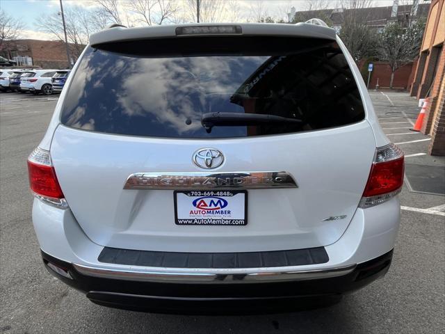 used 2013 Toyota Highlander car, priced at $14,995