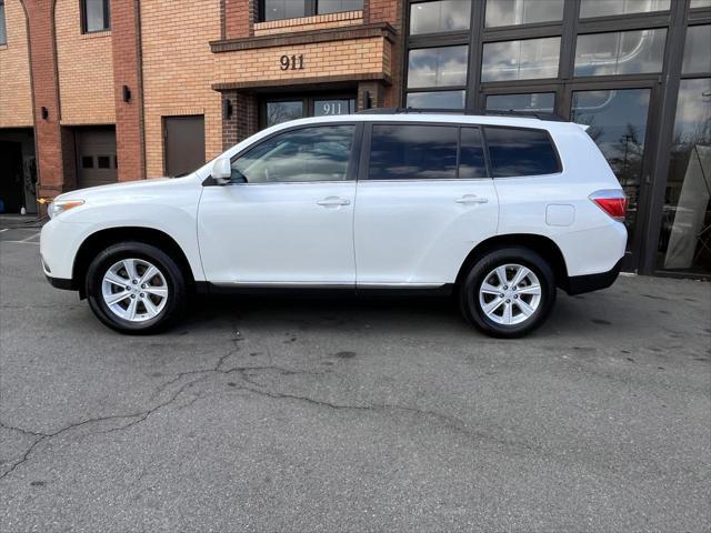 used 2013 Toyota Highlander car, priced at $14,995