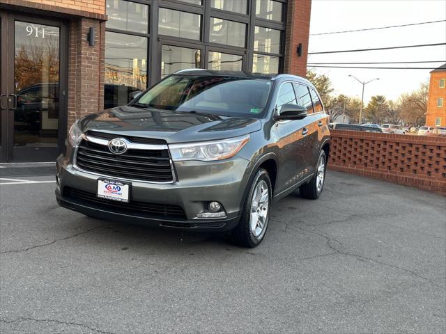 used 2016 Toyota Highlander car, priced at $19,581