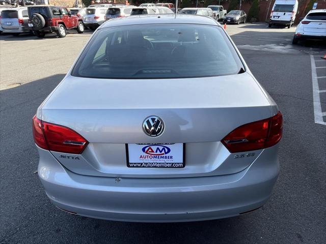 used 2011 Volkswagen Jetta car