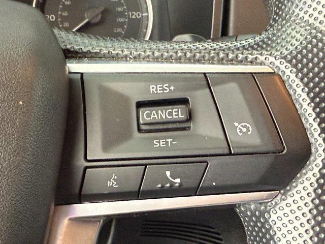 used 2024 Mitsubishi Outlander car, priced at $22,677