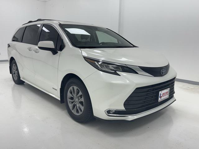 used 2021 Toyota Sienna car, priced at $31,344