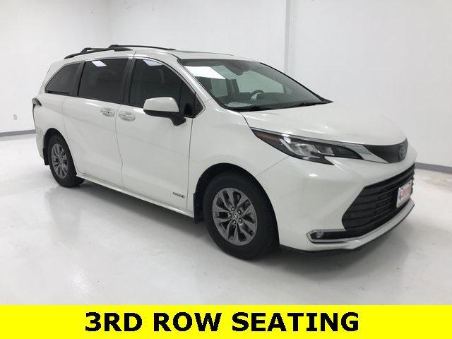 used 2021 Toyota Sienna car, priced at $31,344