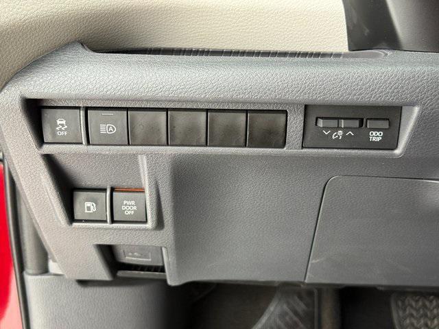 used 2023 Toyota Sienna car, priced at $38,794