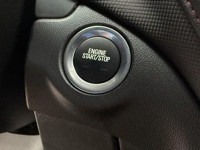 used 2023 Chevrolet Equinox car, priced at $25,611