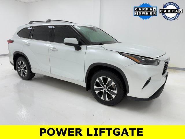 used 2022 Toyota Highlander Hybrid car, priced at $30,518