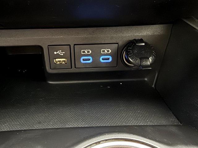 used 2022 Toyota Highlander Hybrid car, priced at $30,518
