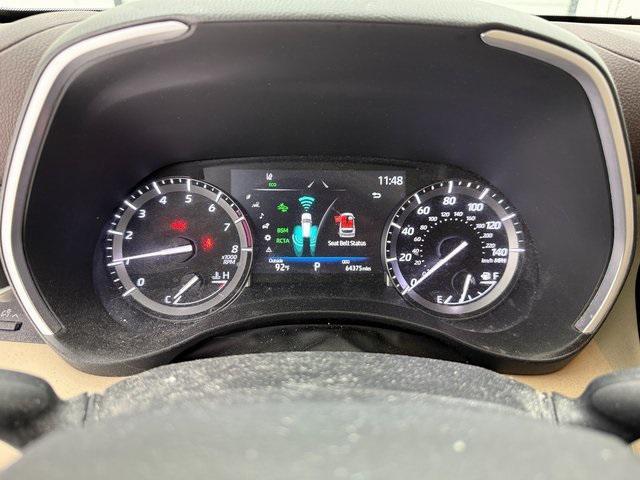 used 2021 Toyota Highlander car, priced at $30,776