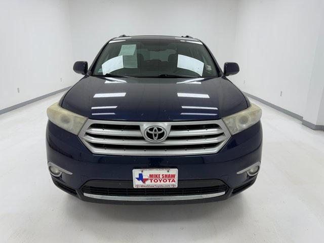 used 2013 Toyota Highlander car, priced at $10,907