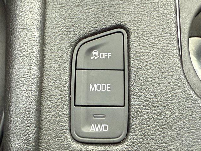 used 2018 Cadillac XT5 car, priced at $22,643