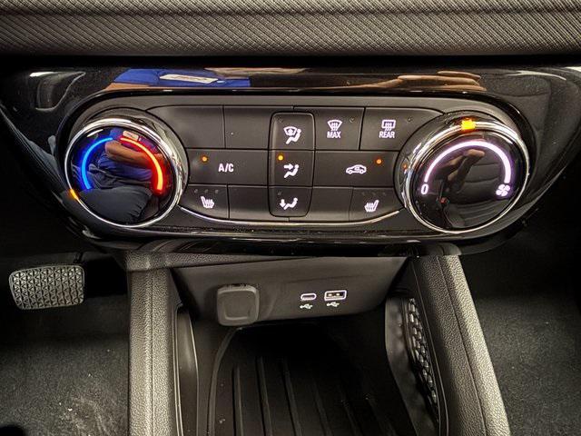 used 2024 Chevrolet TrailBlazer car, priced at $26,586