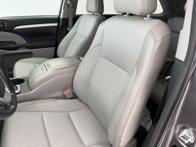 used 2017 Toyota Highlander car, priced at $23,279