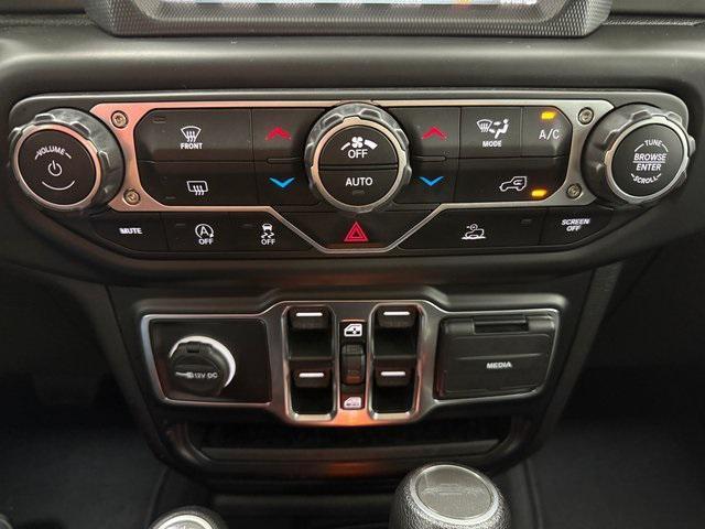 used 2023 Jeep Gladiator car, priced at $31,273