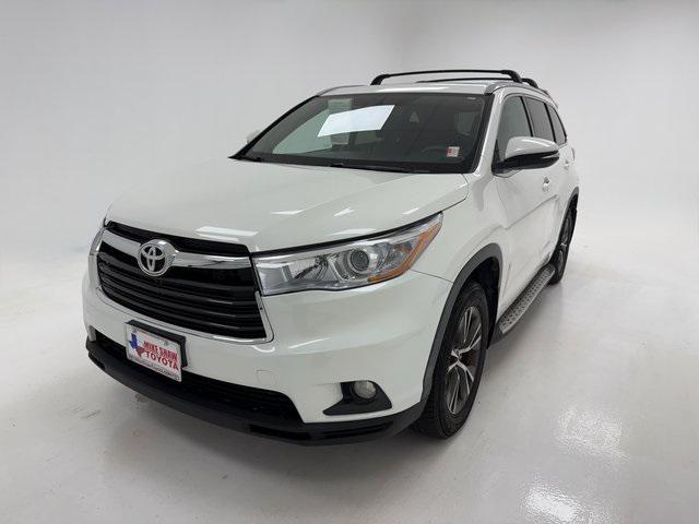 used 2016 Toyota Highlander car, priced at $16,691