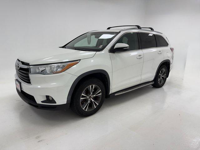 used 2016 Toyota Highlander car, priced at $16,691