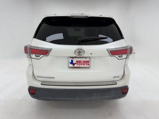 used 2016 Toyota Highlander car, priced at $16,691