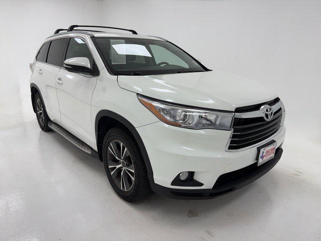 used 2016 Toyota Highlander car, priced at $16,691