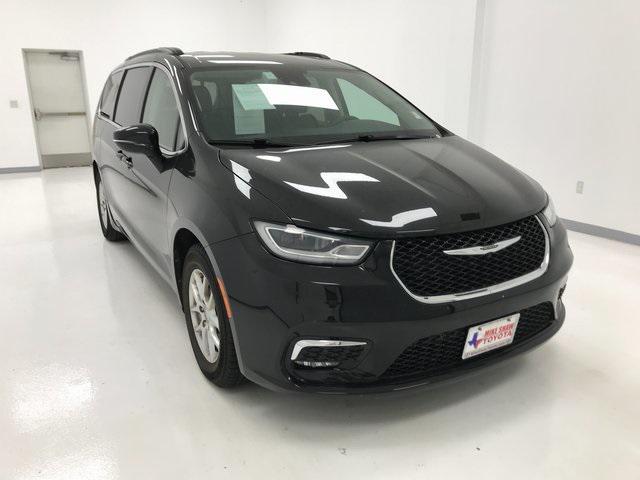 used 2022 Chrysler Pacifica car, priced at $25,799