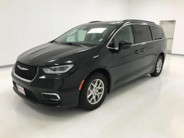 used 2022 Chrysler Pacifica car, priced at $25,799