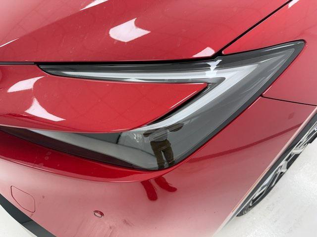 new 2026 Toyota Prius Plug-In Hybrid car, priced at $40,527