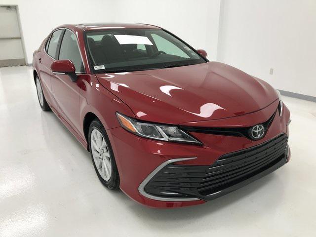 used 2024 Toyota Camry car, priced at $25,887