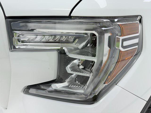 used 2022 GMC Sierra 1500 car, priced at $43,073