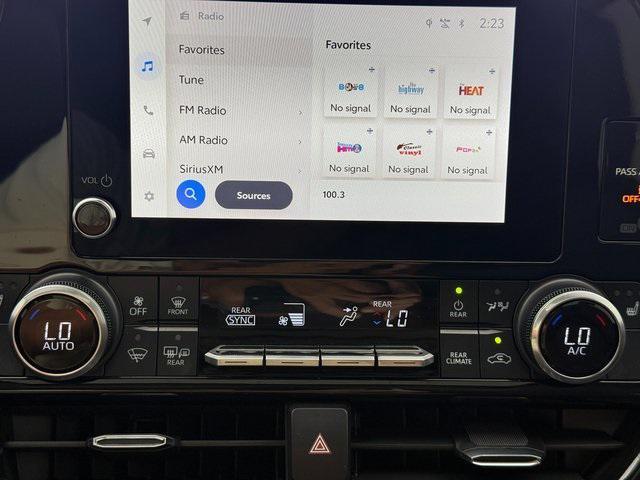 used 2024 Toyota Highlander Hybrid car, priced at $51,942