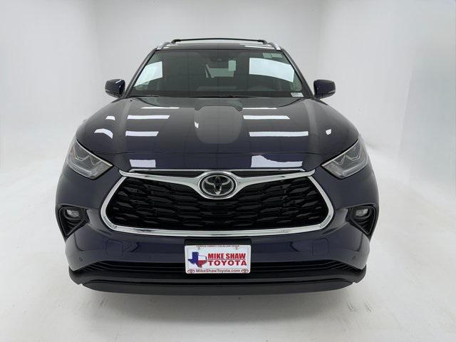 new 2026 Toyota Highlander car, priced at $53,599