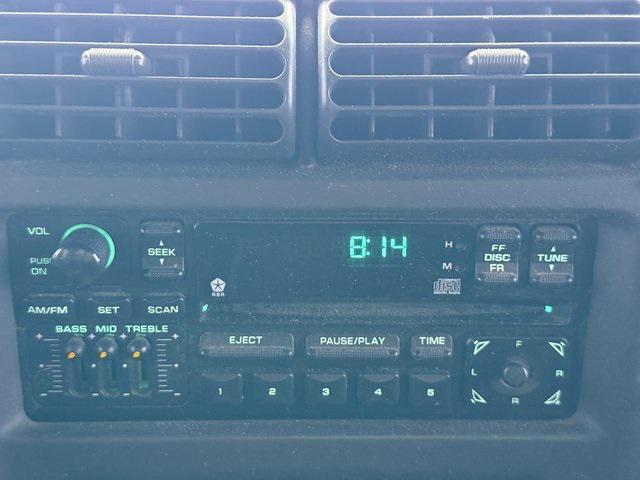 used 2001 Jeep Wrangler car, priced at $11,899