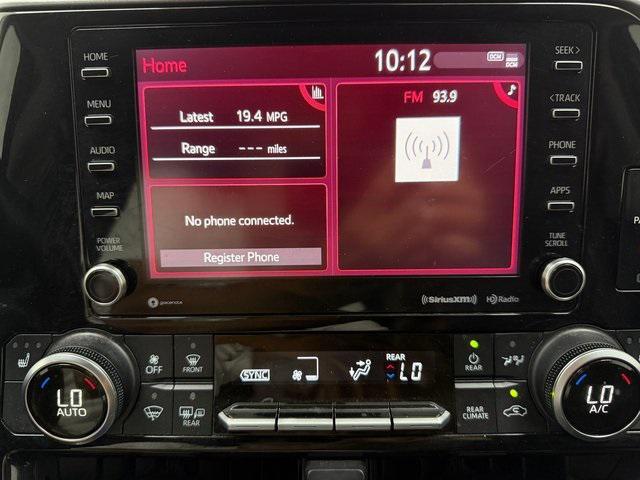 used 2020 Toyota Highlander car, priced at $27,366