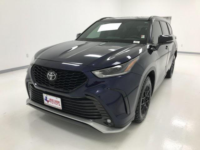 used 2021 Toyota Highlander car, priced at $35,133