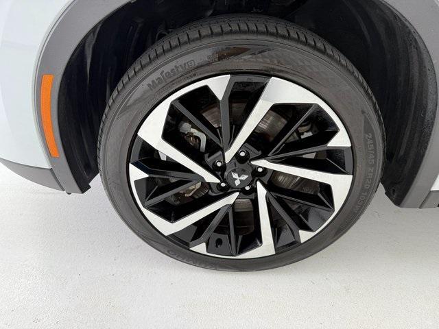 used 2023 Mitsubishi Outlander car, priced at $23,685