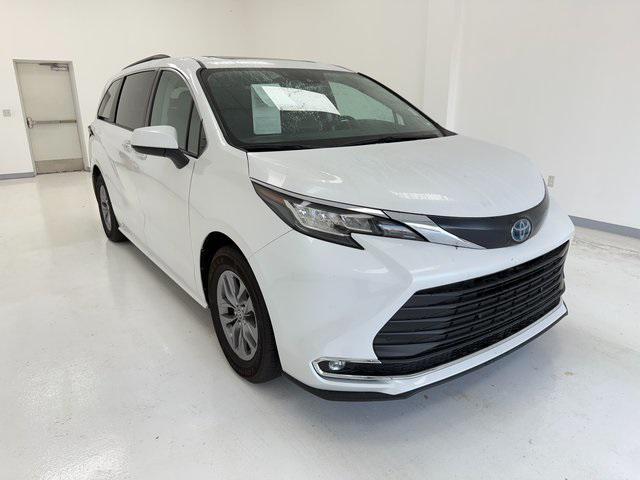 used 2023 Toyota Sienna car, priced at $41,988