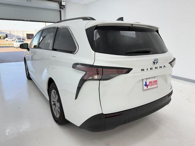 used 2023 Toyota Sienna car, priced at $41,988