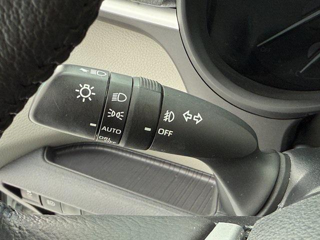 used 2023 Toyota Sienna car, priced at $38,084