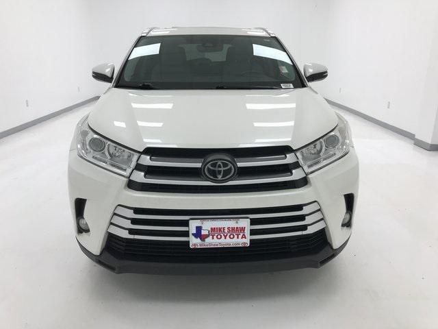 used 2019 Toyota Highlander car, priced at $25,586