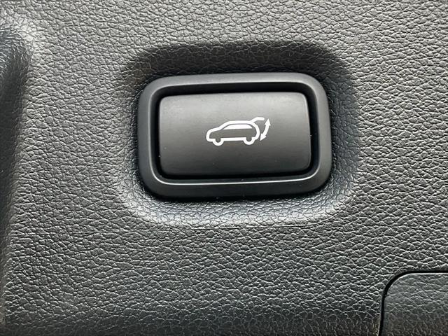 used 2023 Hyundai Santa Fe car, priced at $23,101