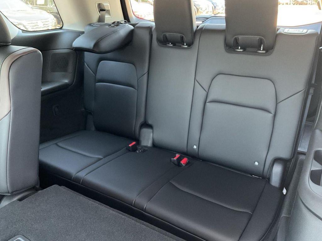 new 2025 Nissan Pathfinder car, priced at $51,123