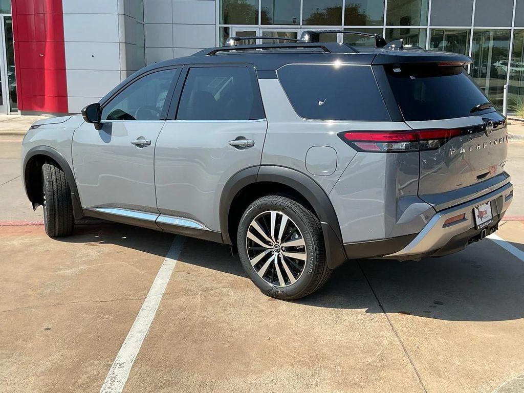 new 2025 Nissan Pathfinder car, priced at $51,123