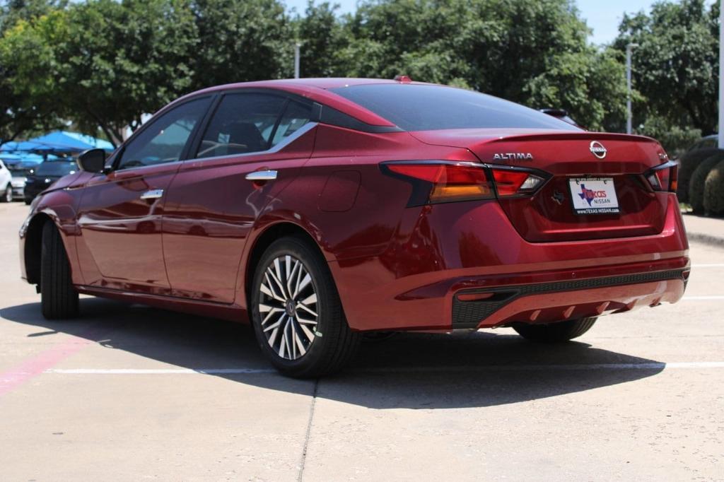 new 2024 Nissan Altima car, priced at $24,325