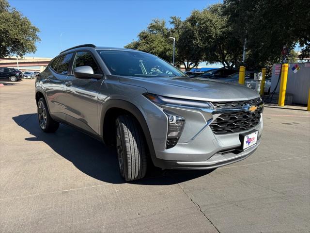 used 2024 Chevrolet Trax car, priced at $20,901