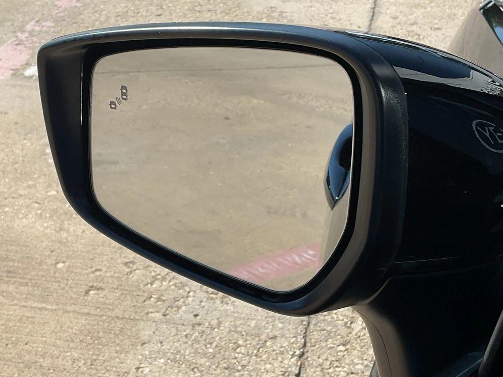 new 2025 Nissan Versa car, priced at $21,752