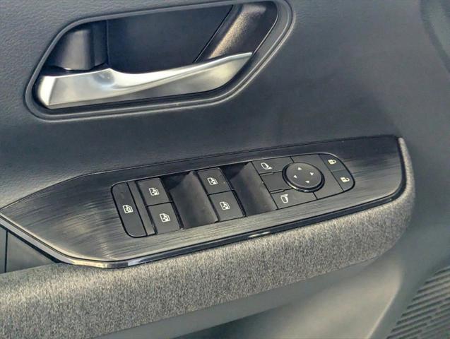 new 2025 Nissan Kicks car, priced at $24,811