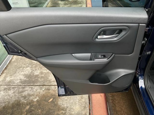 new 2025 Nissan Rogue car, priced at $30,253